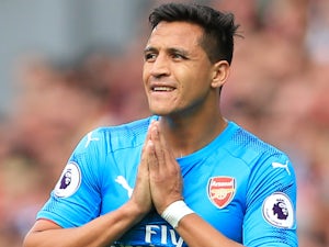 Sanchez named in Arsenal EL squad
