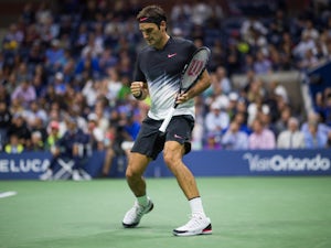 Federer struggles through first round