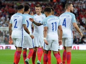 England survive Slovakia scare