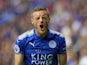 Jamie Vardy reacts to missing a shot during the Premier League game between Leicester City and Chelsea on September 9, 2017