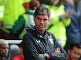 Mauricio Pellegrino observes the action during the Premier League game between Southampton and Watford on September 9, 2017