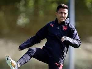 Alexis Sanchez in action during an Arsenal training session on September 13, 2017