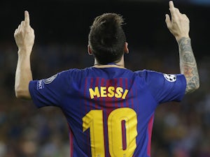 Lionel Messi hits four in Barcelona win