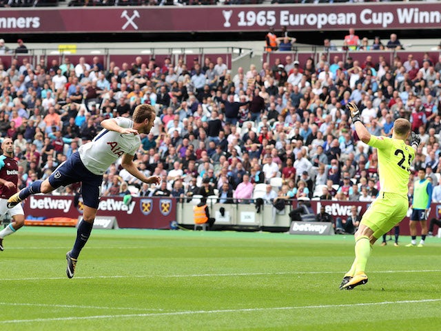 Harry Kane scores the first during the Premier League game between West Ham United and Tottenham Hotspur on September 23, 2017