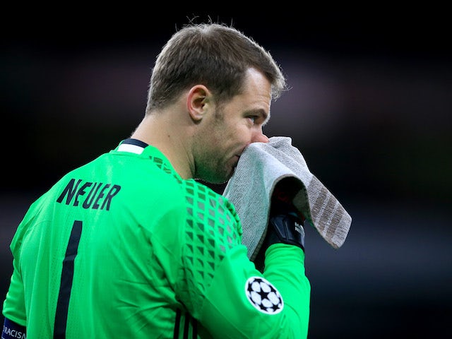 Manuel Neuer fears six-month layoff