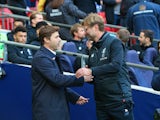 Jurgen Klopp and Mauricio Pochettino during the Premier League game between Tottenham Hotspur and Liverpool on October 22, 2017