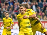 Maximilian Philipp celebrates scoring for Borussia Dortmund on October 21, 2017