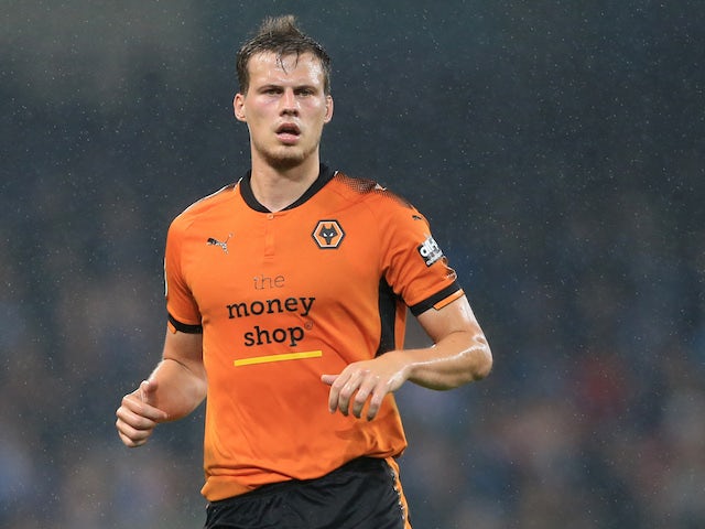Ryan Bennett agrees new contract at Wolves