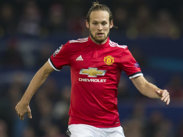 Fenerbahce 'lining up Daley Blind swoop'