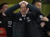 David Moyes is having a mare during the Premier League game between Watford and West Ham United on November 19, 2017