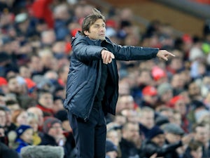 Conte "worried" over top-four chances