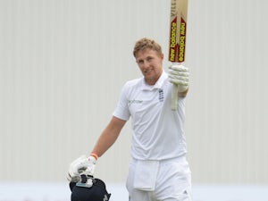 Root, Bairstow fall late on opening day