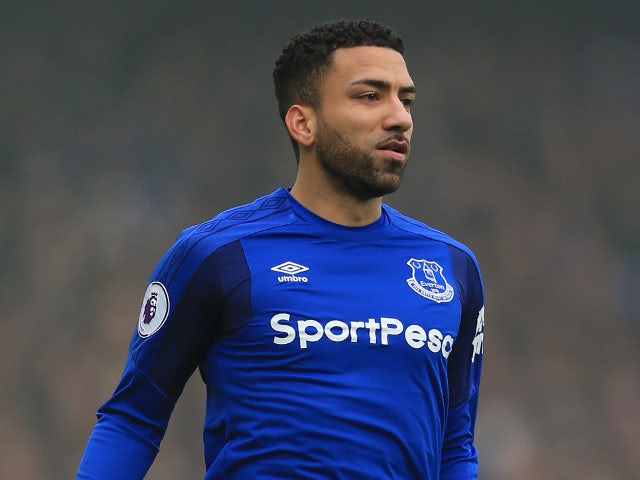 Dyche quiet on Aaron Lennon speculation