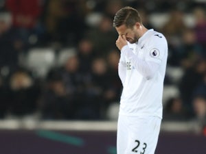 Swansea 'reject £40m Sigurdsson bid'
