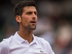 Djokovic beats Munar to reach round three