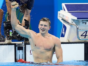 Peaty retains 100m breaststroke title