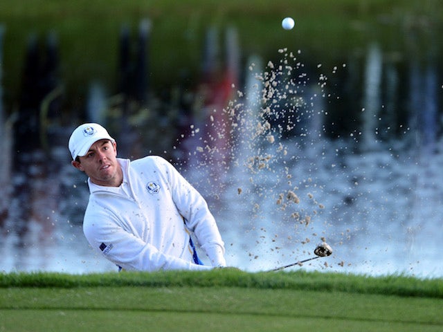 McIlroy surges into Masters contention