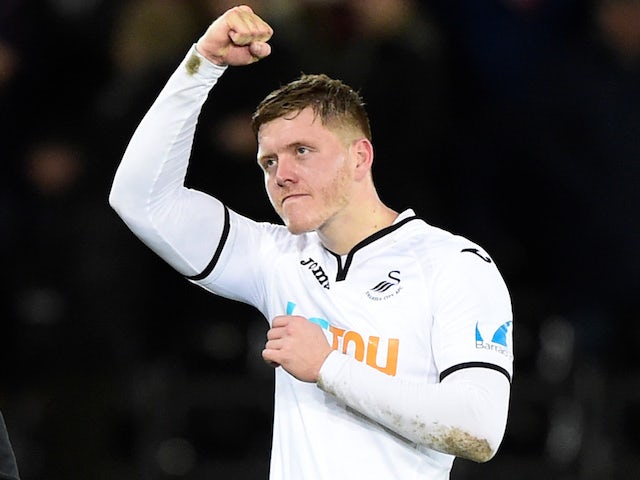 Alfie Mawson in action for Swansea City on January 22, 2018