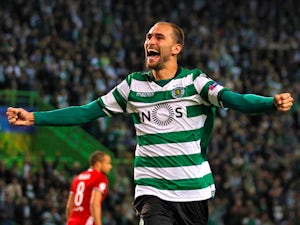 Everton, Newcastle chasing Bas Dost?