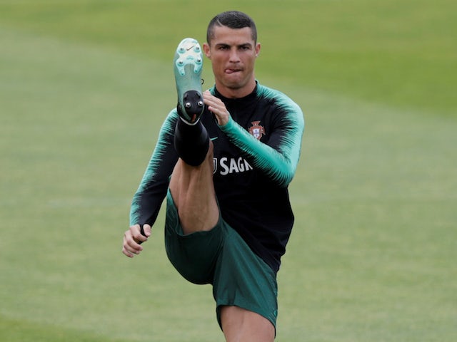 Ronaldo 'accepts suspended prison sentence'
