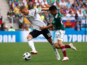 Mexico hold on to beat champions Germany