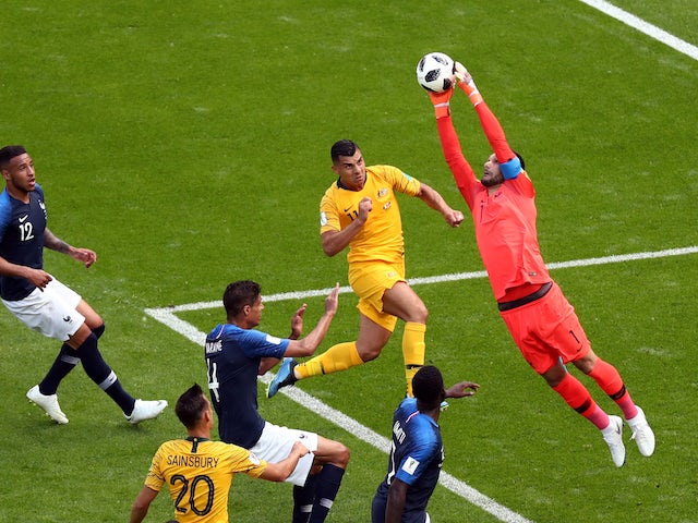 Lloris: 'France not favourites for WC'