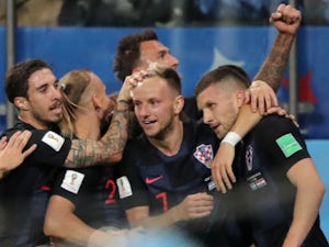 Croatia humiliate Argentina to progress