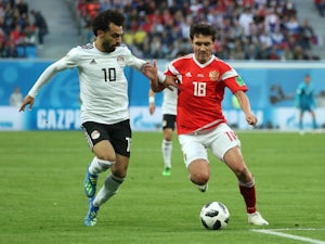 Russia beat Egypt to close in on qualification