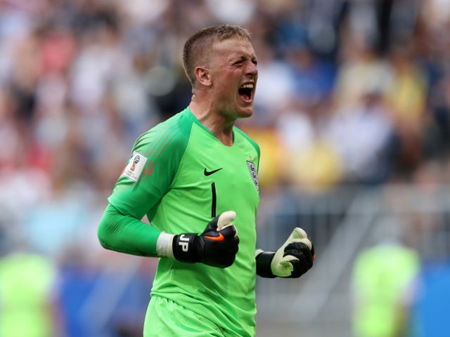 Pickford shrugs off Courtois comments