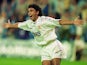 Hugo Sanchez playing for Real Madrid