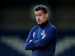 Everton players 'unhappy with training regime'