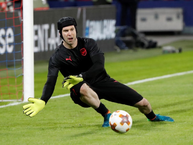 Roma 'want Cech as Alisson replacement'
