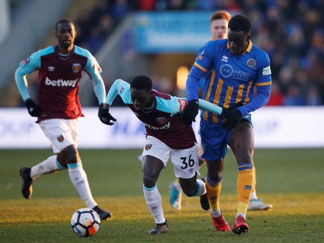 West Ham offer new contract to Quina?
