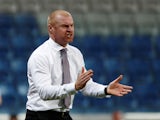 Sean Dyche barks orders during the Europa League quarter-final game between Istanbul Basaksehir and Burnley on August 9, 2018