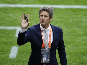 Van der Sar responds to claims he could return to Man United as director of football