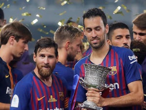 Busquets 'signs new Barcelona contract'