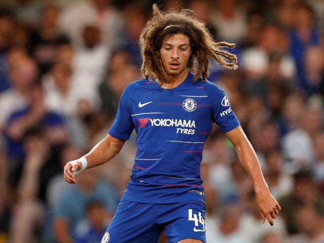 Warnock calls on Chelsea to loan out Ampadu
