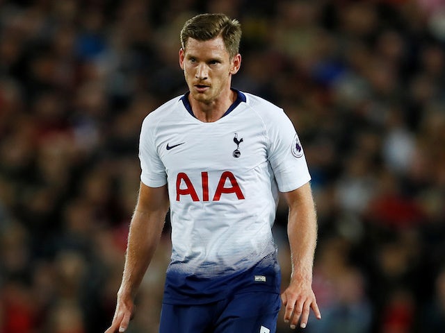 Tottenham extend Jan Vertonghen's stay until 2020