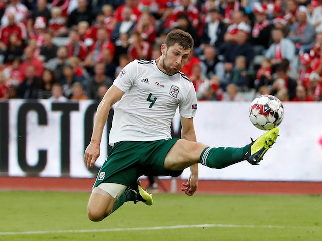 Ben Davies receives late call-up to Wales squad