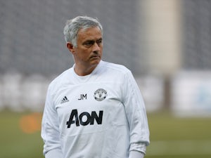 Man United 'poised to sign 14-year-old'