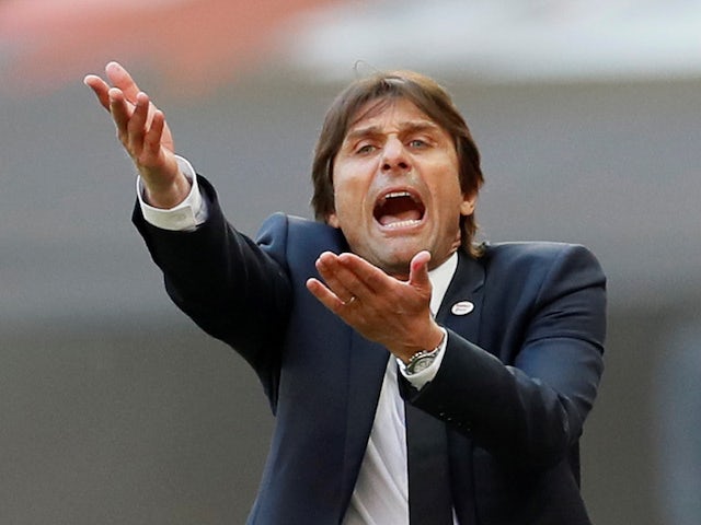 Chelsea 'withholding Conte compensation'