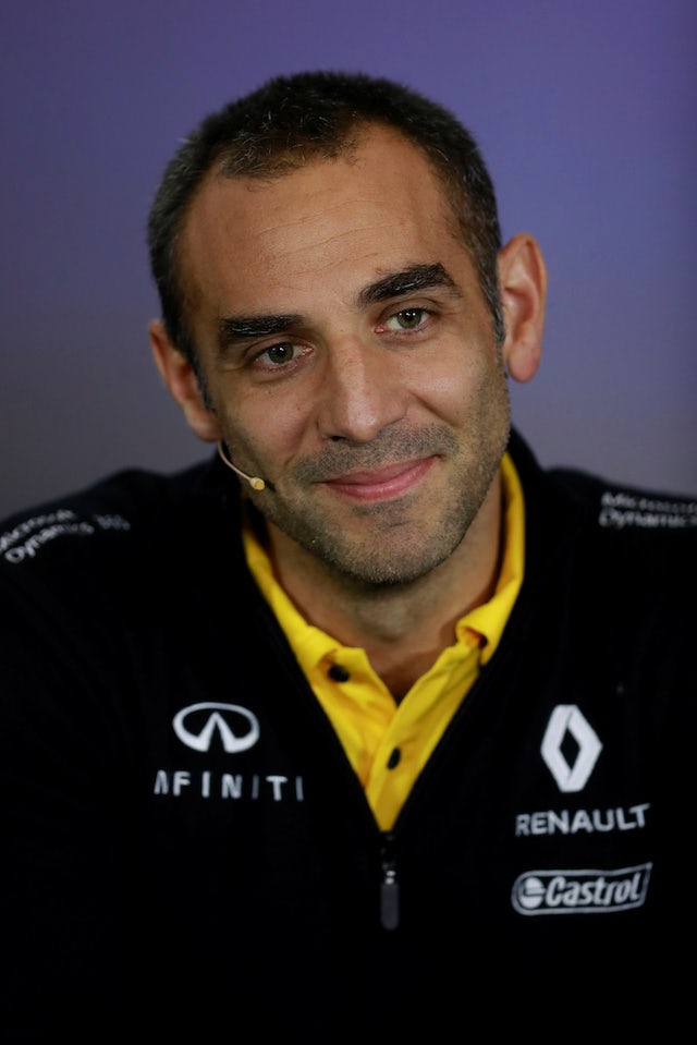 Renault sets podium target for 2019