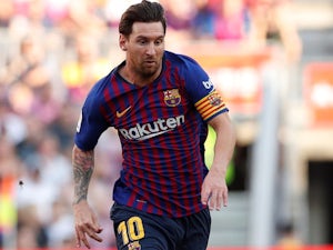 Lionel Messi injured in Barcelona win