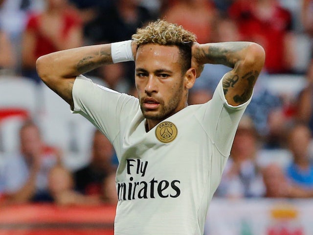 PSG fans unfurl abusive Neymar banner against Nimes