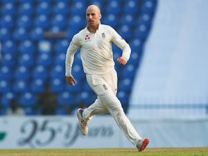 Leach confident about bowling last despite day two struggles