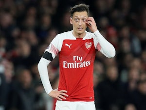 Ozil's Arsenal exit 'depends on coffee shop'