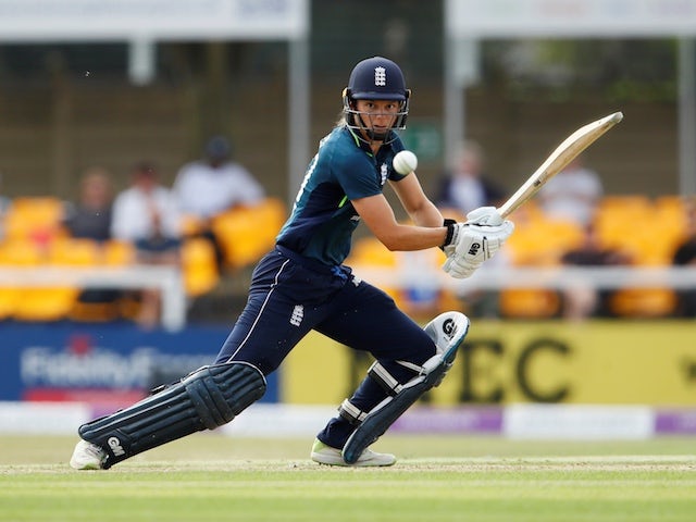 Jones and Sciver shine as England book Women's T20 final spot