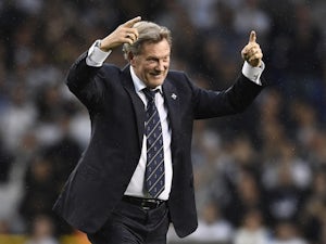 Hoddle "scratching his head" at Levy decision over new manager