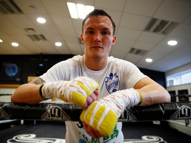 Warrington defends IBF featherweight title after beating Frampton in thriller