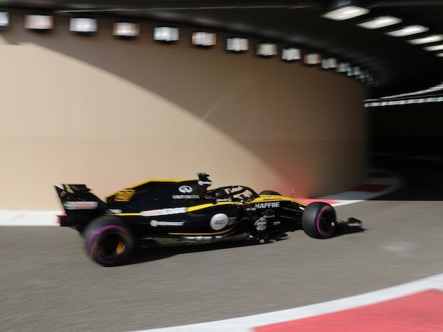 Lucky escape for Hulkenberg in Abu Dhabi as Hamilton claims another victory